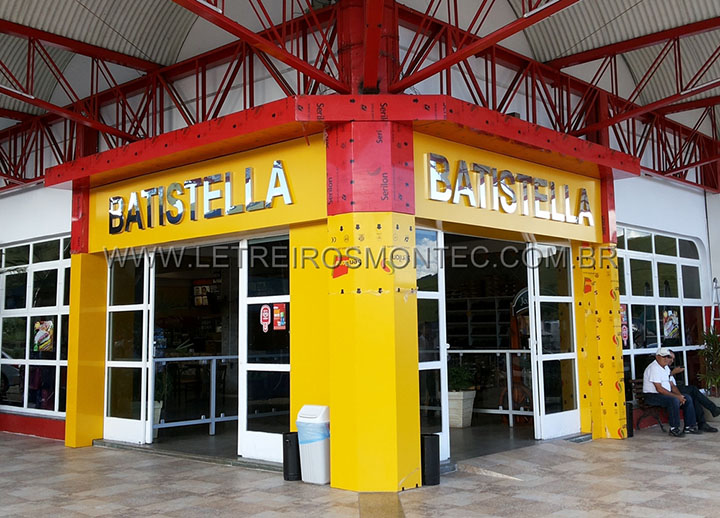 Fachada de ACM